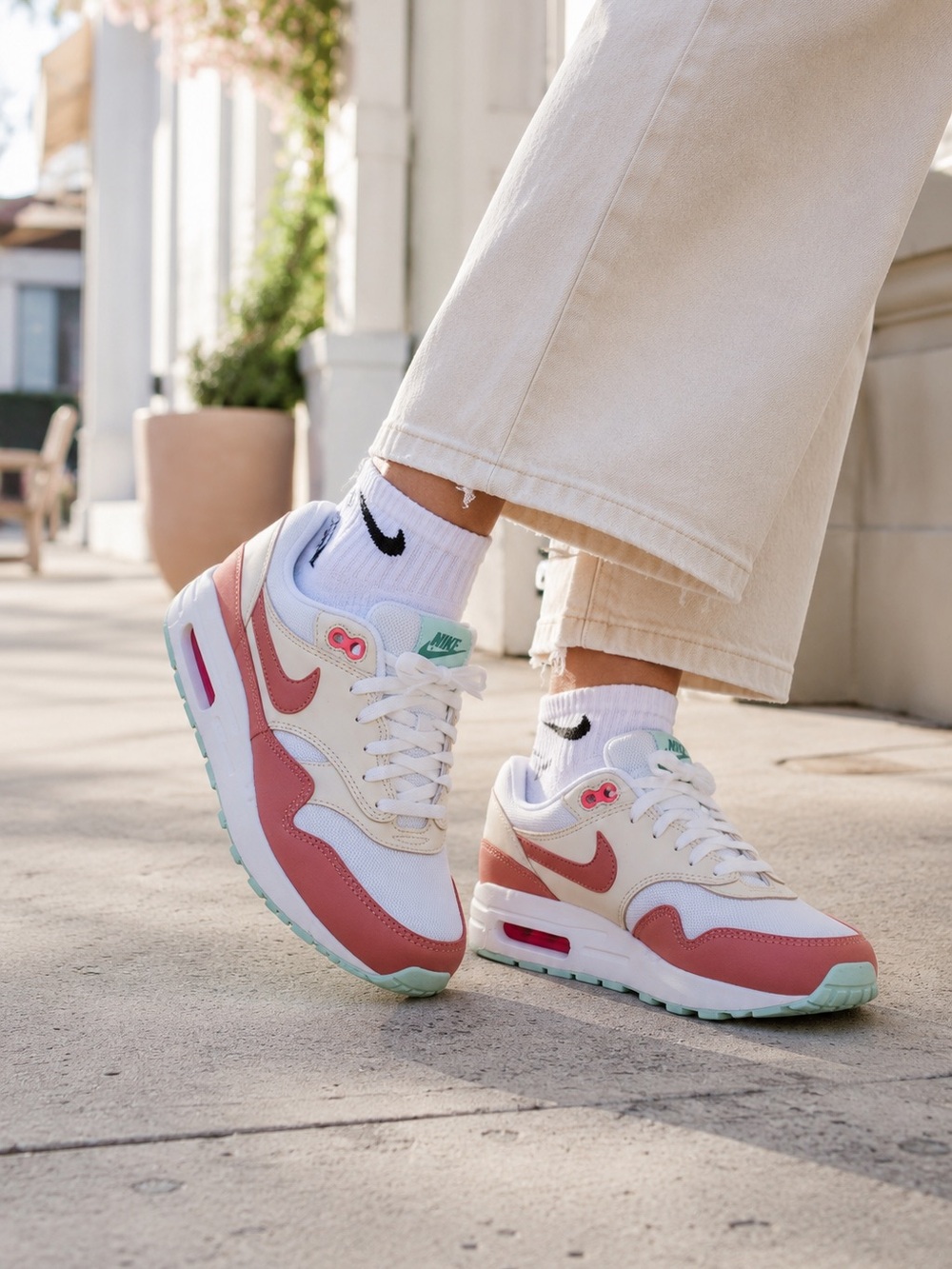 Nike Air Max 1 Pink Mint Women’s 7 / 5.5Y New No Box